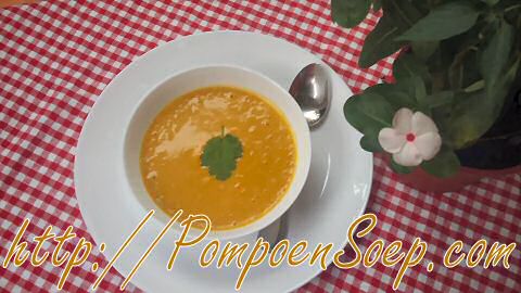 Oosterse pompoensoep