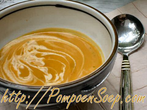 Pompoensoep met kokosmelk