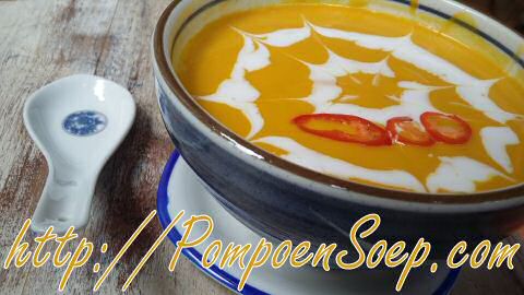 Pompoensoep met zoete aardappel