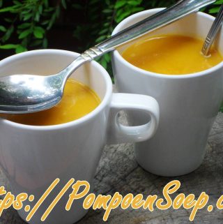 2 tassen romige pompoensoep met spekjes uit één pot – makkelijk recept